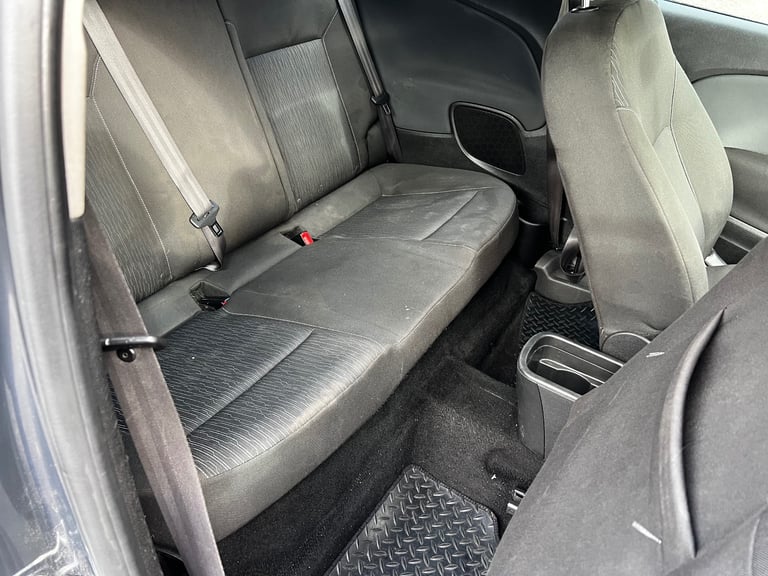 Vauxhall, ASTRA GTC, Hatchback, 2014, Manual, 1686 (cc), 3 doors