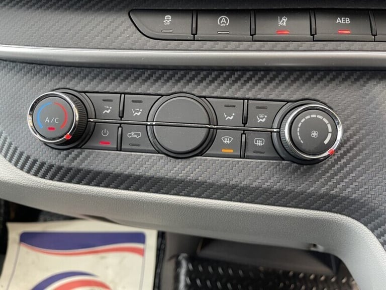 2024 Maxus Deliver 9 D20 Low Loader Diesel Manual