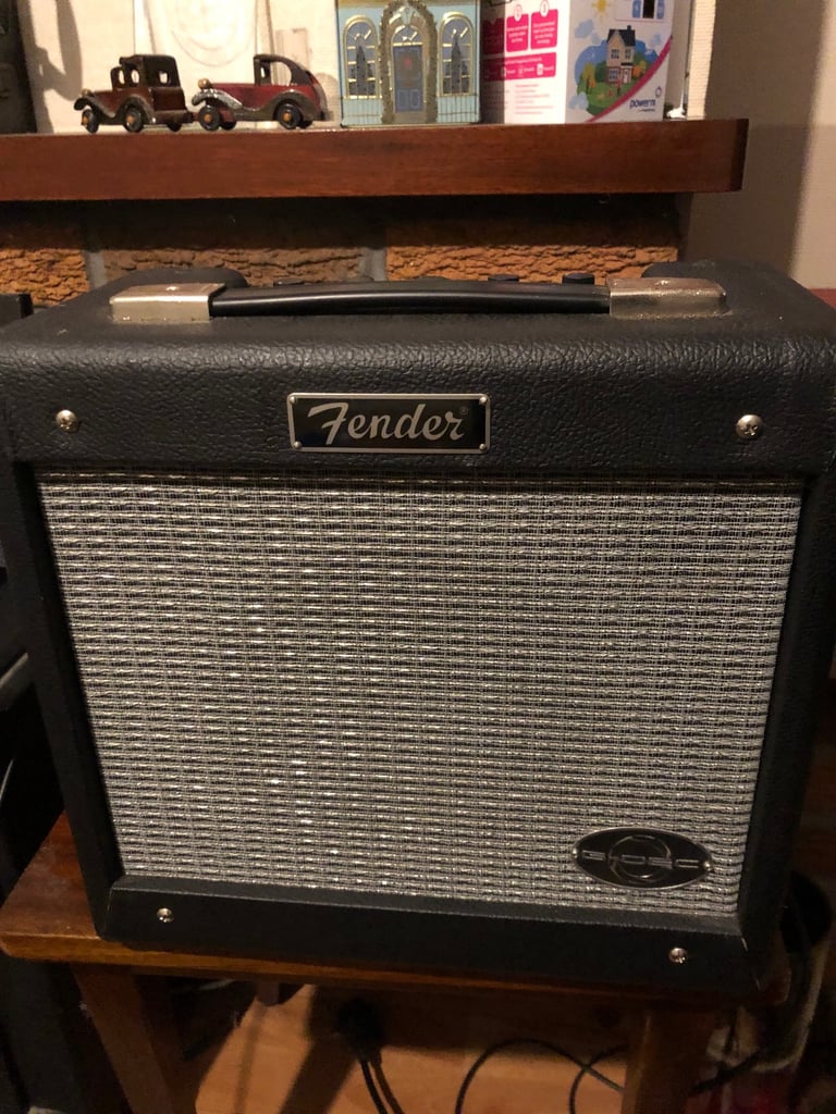 Fender g dec amp 