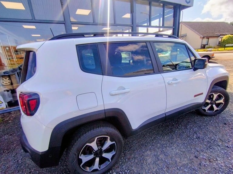 2018 Jeep Renegade 2.0 Multijet Trailhawk 5dr 4WD Auto ESTATE Diesel Automatic