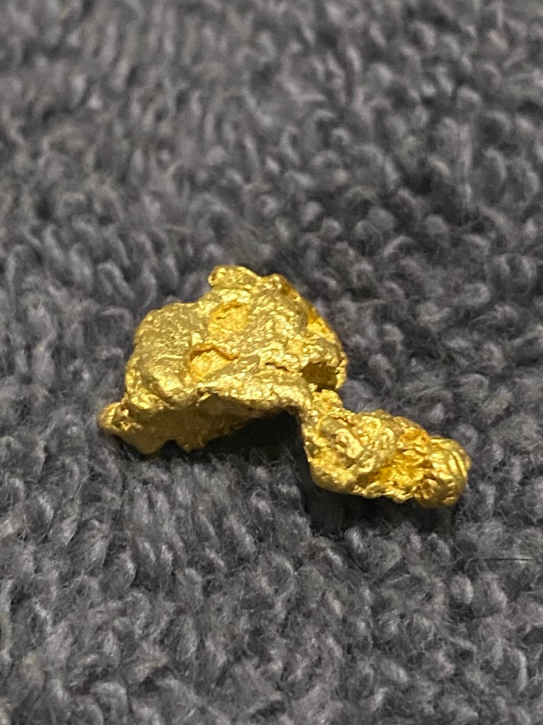 4.19g raw gold Australian nuggets available 