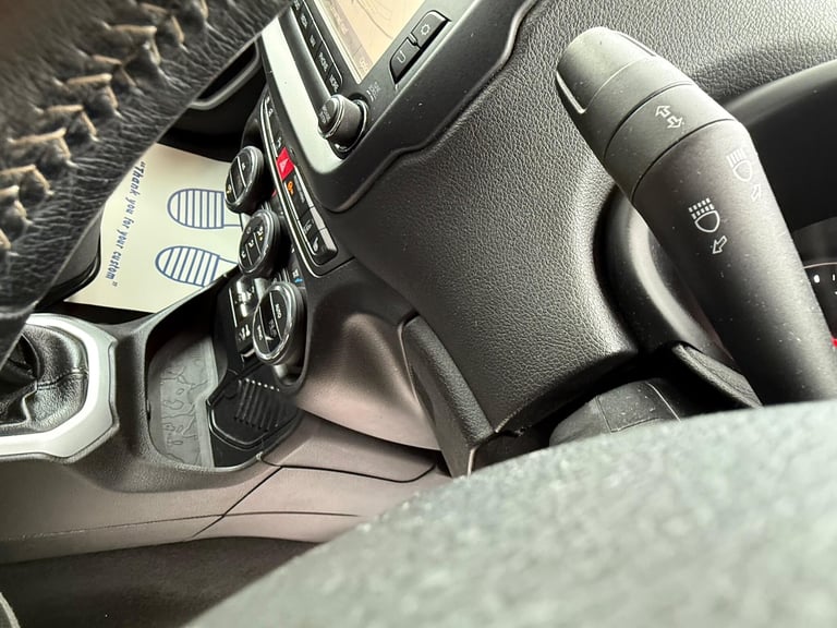 2015 Jeep Renegade 1.6 MultiJetII Limited SUV 5dr Diesel Manual Euro 5 (s/s) (120 ps) ESTATE Dies...