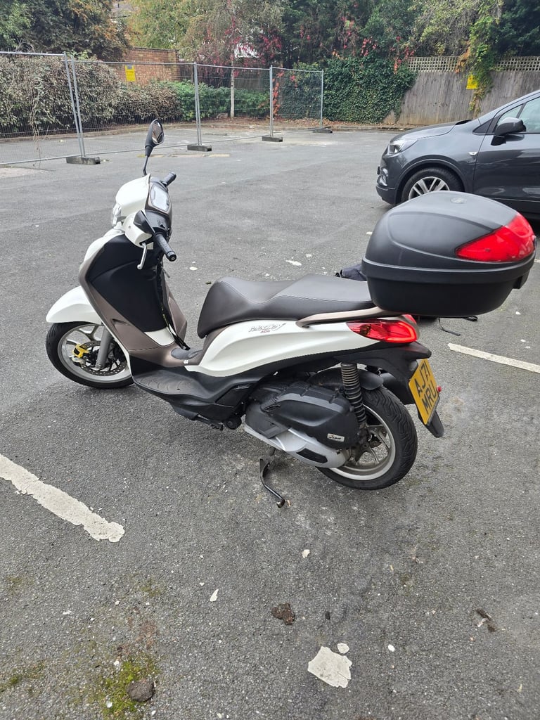 image for Piaggio, MEDLEY, 2022, 125 (cc)