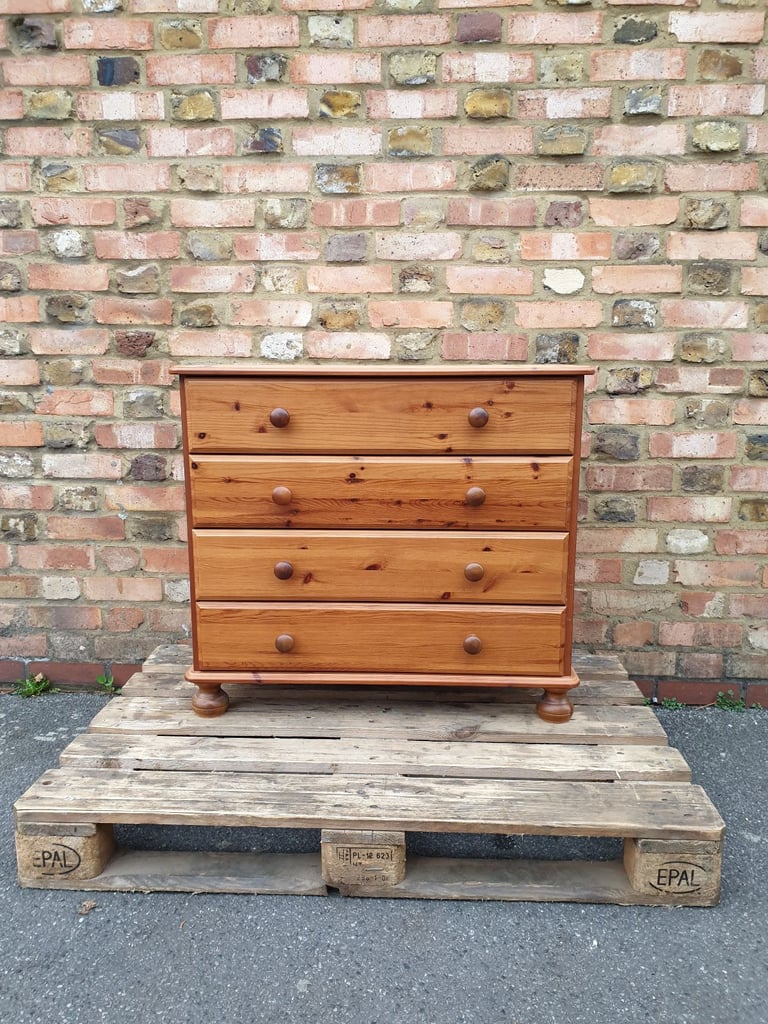 image for Classic Vintage Pine Chest Of Drawers commode dresser