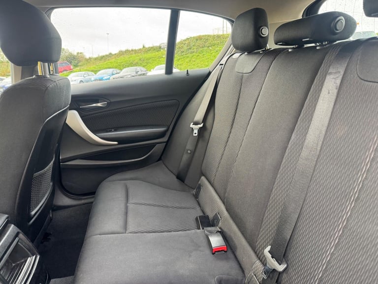 2015 BMW 1 Series 1.5 116d SE Euro 6 (s/s) 5dr HATCHBACK Diesel Manual