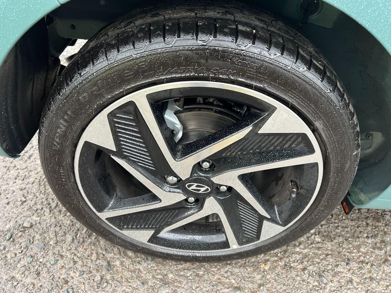 2025 Hyundai i10 1.2 Premium Auto Euro 6 (s/s) 5dr HATCHBACK Petrol Automatic