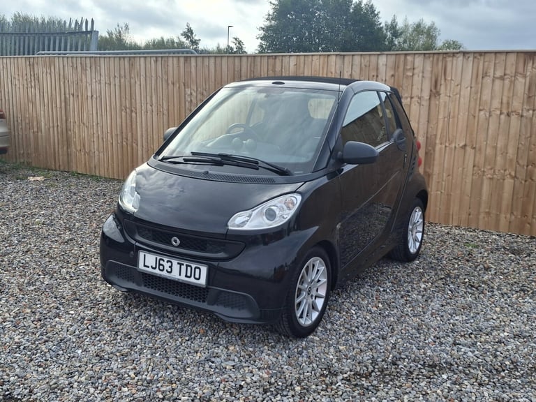 2013 smart fortwo Passion mhd 2dr Softouch Auto [2010] CONVERTIBLE Petrol Automatic
