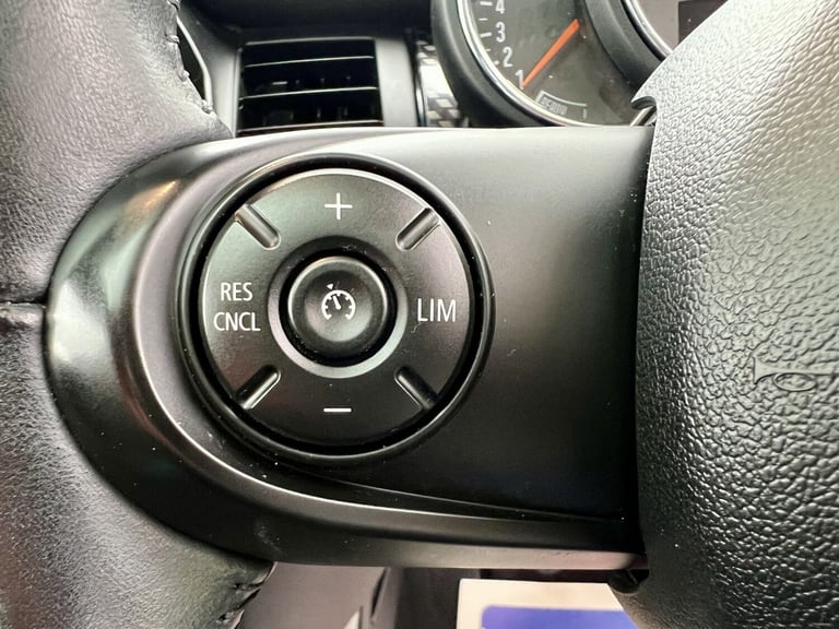 MINI HATCH 2.0 Cooper S 3-Door Hatch 2018