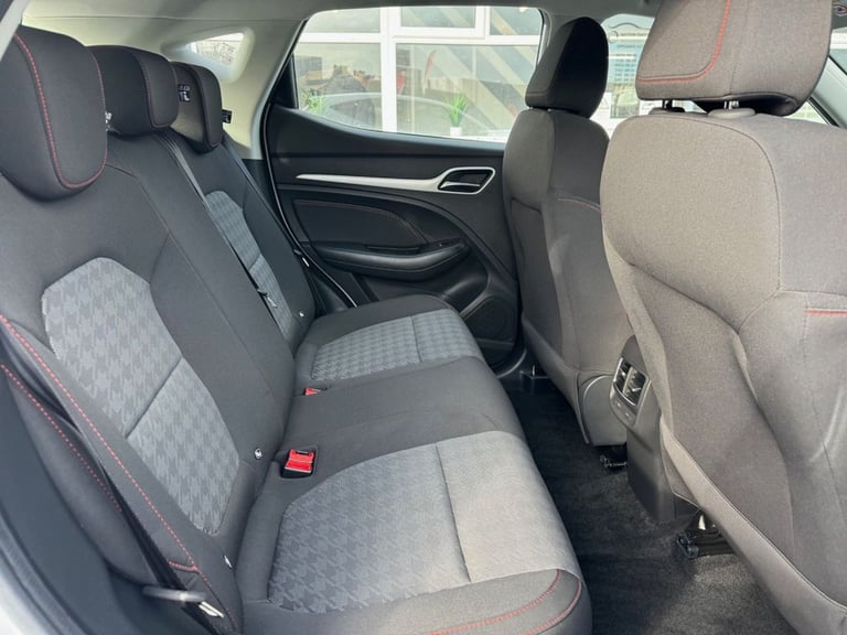 2022 72 MG MG ZS 72.6KWH SE LONG RANGE SUV 5DR ELECTRIC AUTO (156 PS)