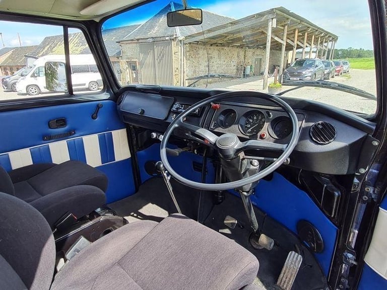Volkswagen T2 Campervan