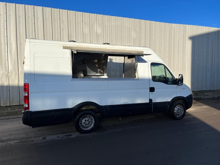 IVECO DAILY CATERING/BURGER/KEBAB/FOOD/COFFEE VAN FOR SALE