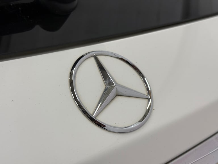 2017 17 MERCEDES BENZ CLS63 S AMG 5.5 V8 BI-TURBO 585 BHP SHOOTING BRAKE WHITE