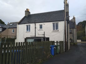 2 Bed House for Let in Beauly, recently Renovated.