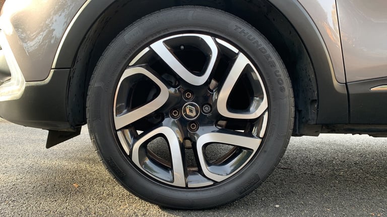 2018 Renault Captur 0.9 TCe ENERGY Iconic SUV 5dr Petrol Manual Euro 6 (s/s) (90 ps) SUV Petrol M...