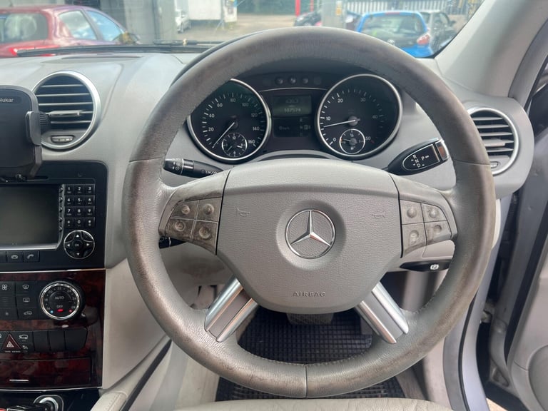  Mercedes-Benz M-Class 3.0 ML320 CDI SE 7G-Tronic 5dr Diesel Automatic