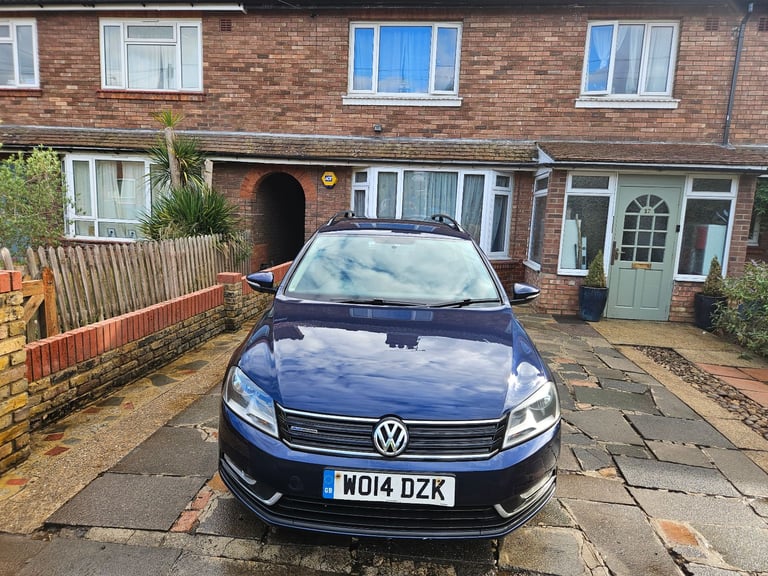 Volkswagen, PASSAT, bluemotion, Estate, 2014, Manual, 1598 (cc), 5 doors