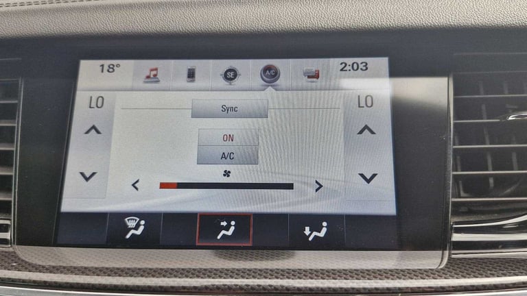 2018 Vauxhall Insignia 2.0 Turbo D SRi Vx-line Nav 5dr HATCHBACK DIESEL Manual
