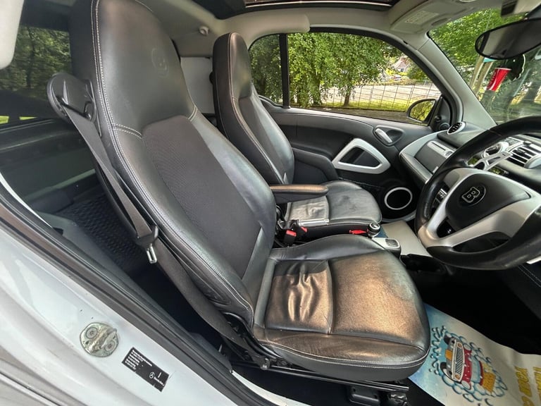 SMART FORTWO 1.0*BRABUS Xclusive*Glassroof-BT-HPIclear-PAS**Rare PocketRocket**