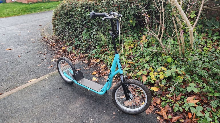 Adult kick scooter