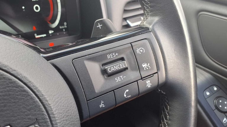 2023 Nissan Qashqai 1.3 DiG-T MH 158 N-Connecta 5dr Xtronic Hatchback Petrol Automatic