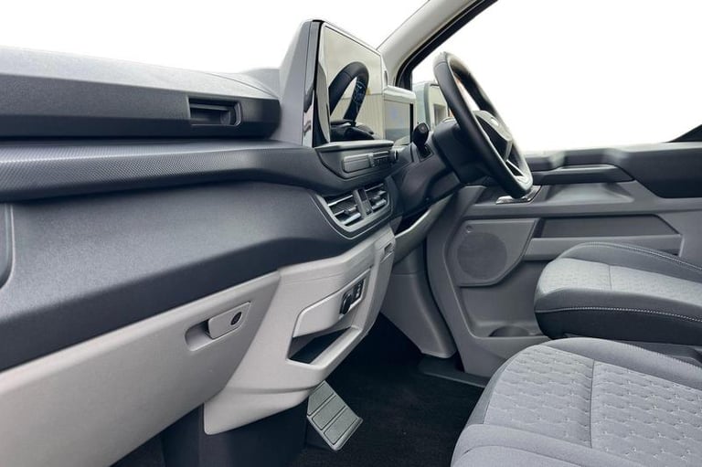 2025 Ford Transit Custom 2.5 PHEV 232ps H1 Double Cab Van Limited Auto PANEL VAN PETROL/ELECTRIC ...