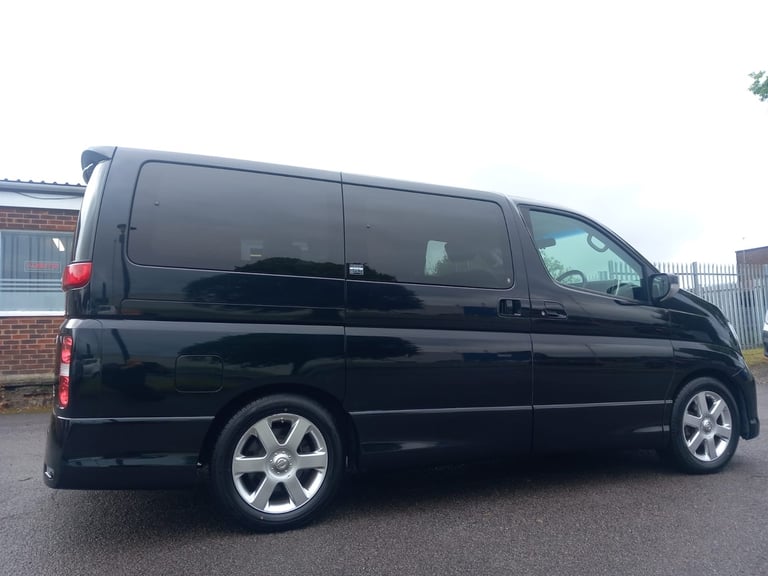 2006 Nissan Elgrand 2.5 Automatic  MPV Petrol Automatic