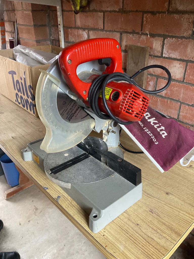 image for Mikita chop Saw.