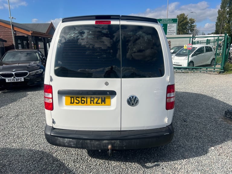 2011 Volkswagen Caddy 1.6 TDI 102PS Van SWB GTI SEATS ALLOYS NO VAT PANEL VAN Diesel Manual