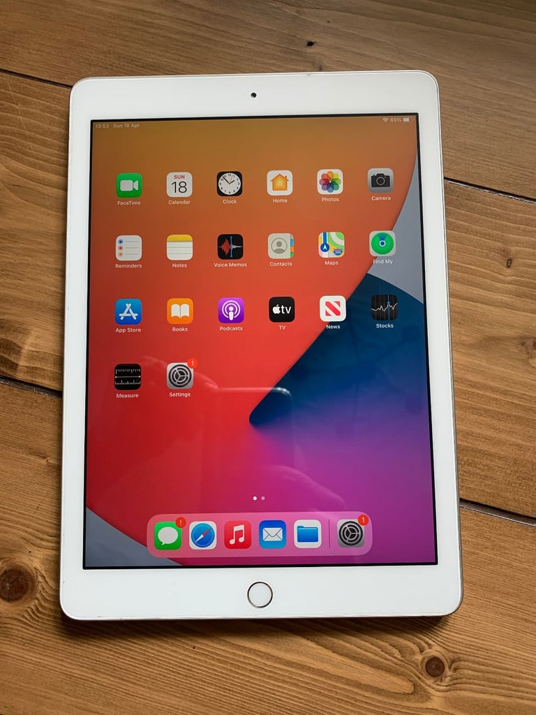 Apple Ipad 5 32GB White Ios16 Wifi Very Good Condition - Delivery Available