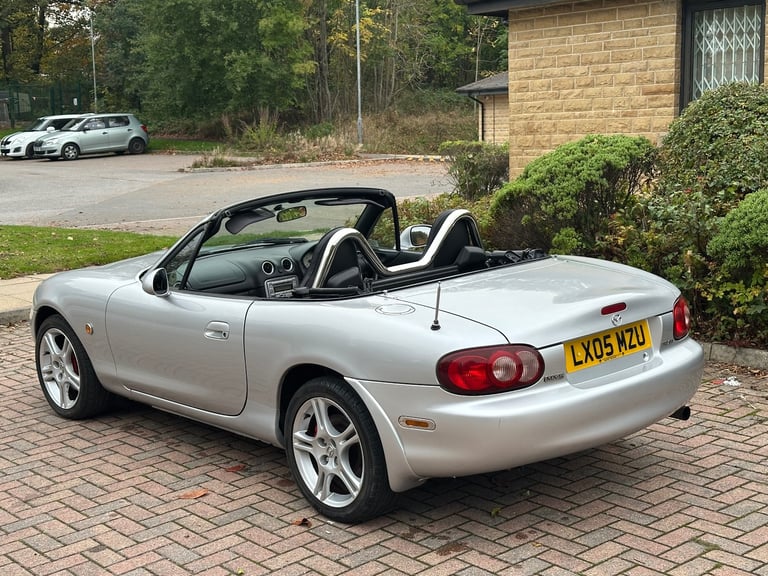 2005 Mazda MX5 1.8i Sport 6 Speed - With Hardtop! Low Mileage - Rust Free Example!