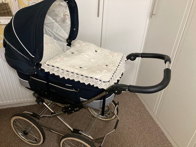 Gumtree glasgow prams sale