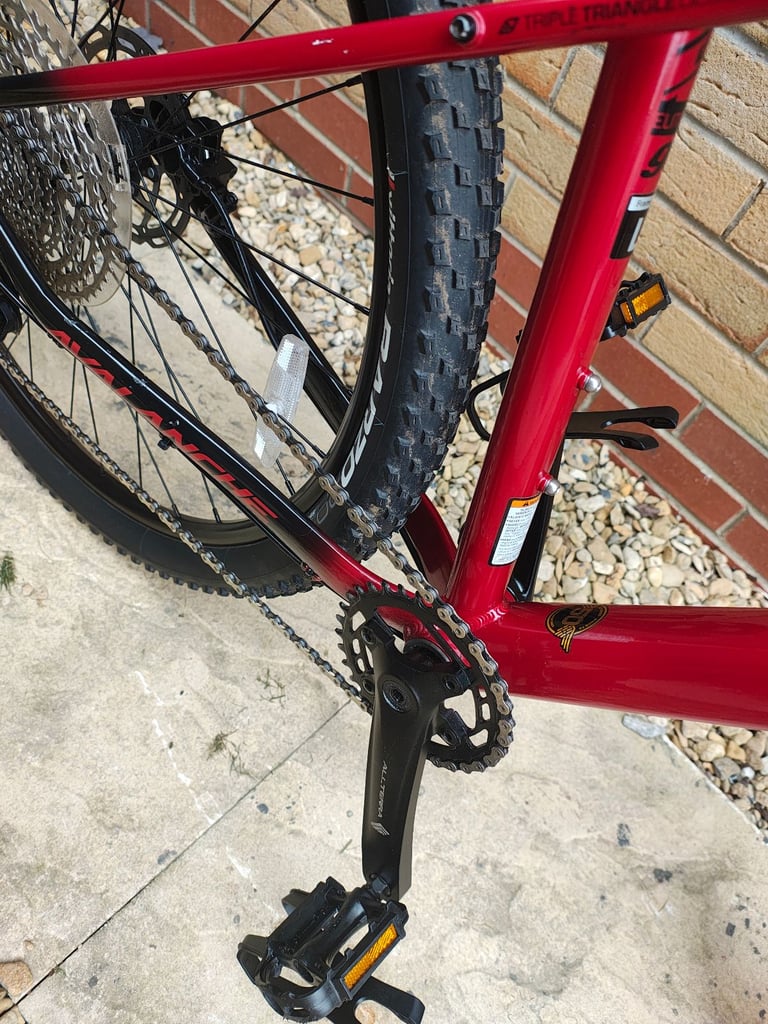 GT Avalanche mountain bike 