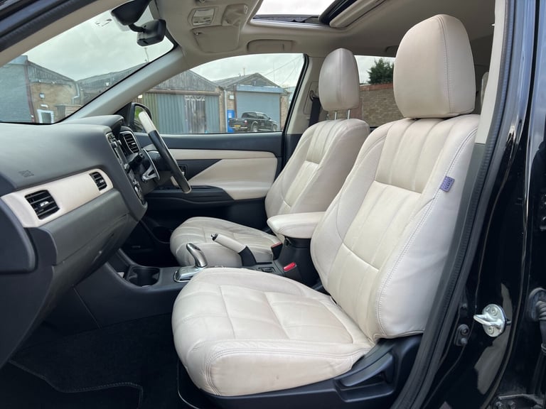 2015 Mitsubishi Outlander 2.0 PHEV GX5h 5dr Auto ESTATE Petrol Parallel Phev Automatic