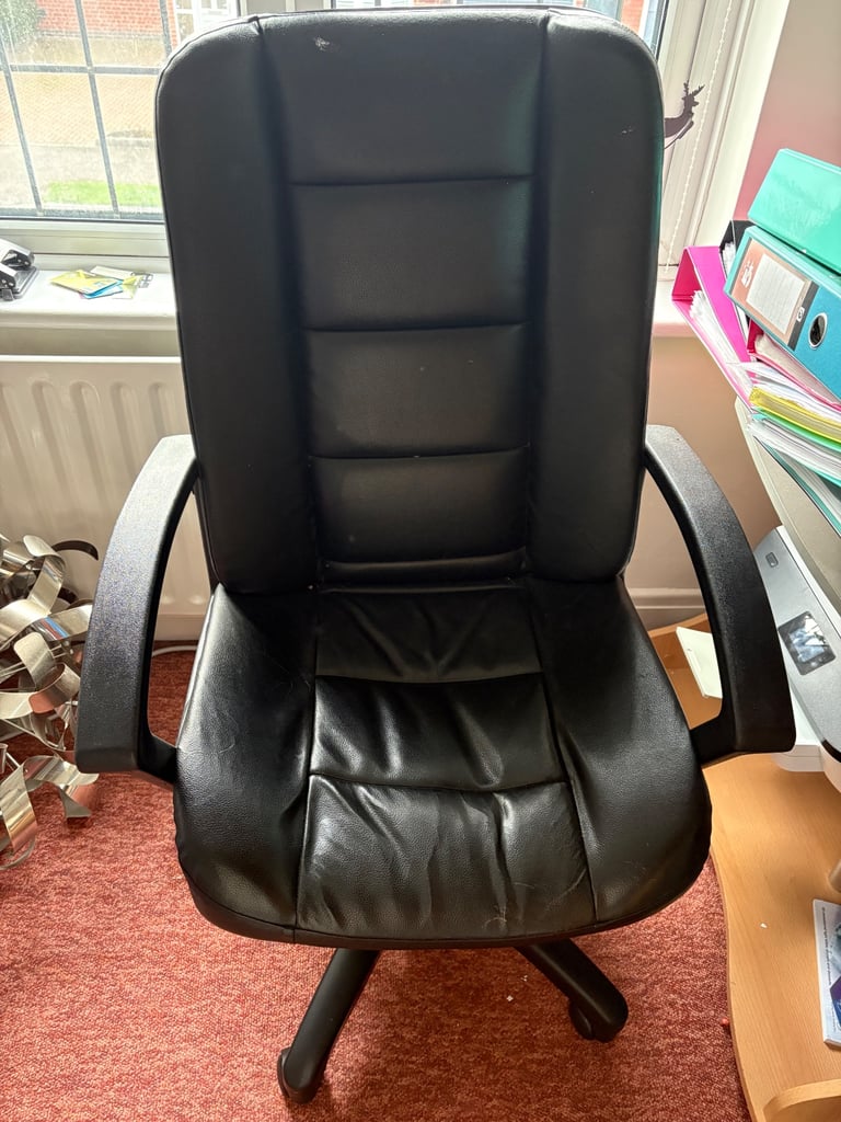 image for Black office chair 