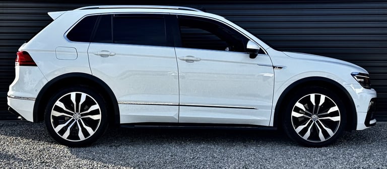 VOLKSWAGEN TIGUAN 2.0 TDI R-Line Tech 2019