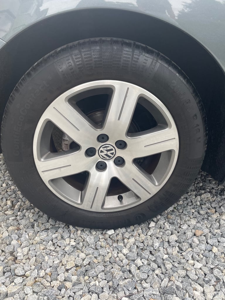 Volkswagen, BEETLE, Hatchback, 2011, Manual, 1595 (cc), 3 doors