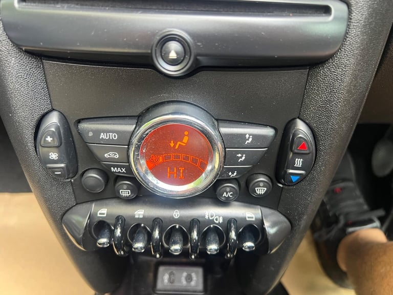 2013 MINI Convertible 1.6 Cooper Euro 6 (s/s) 2dr CONVERTIBLE Petrol Manual