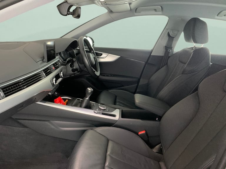 2019 Audi A4 2.0 TFSI 35 Sport Saloon 4dr Petrol Manual Euro 6 (s/s) (150 ps) - XENONS - Saloon P...