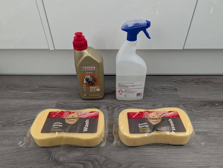 image for BRAND NEW Castrol Transmax AXLE Long Life 75W-90 Oil + Bilt Hamber Surfex HD + 2x Jumbo Wash Sponges