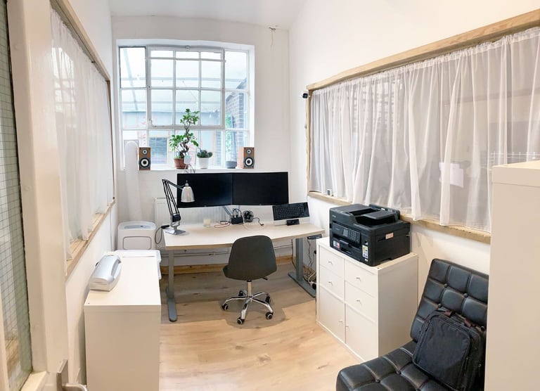 Office | Commercial Unit | Creative Space | Beauty Room in Wimbledon South West London SW19