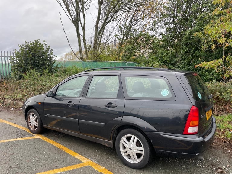 FORD FOCUS 1.8 ZETEC 51 REG BLACK 5 DOOR ESTATE MOT MAY 17TH 2026 LOW INSURANCE 36+MPG