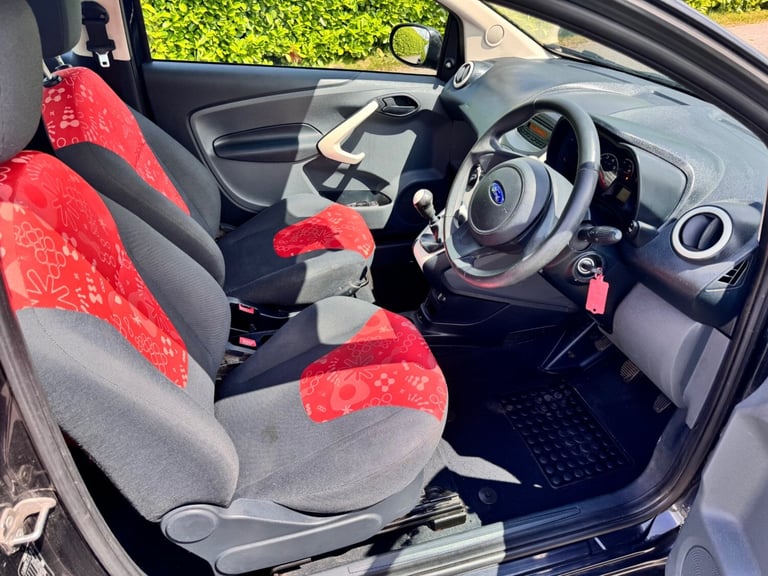 Ford KA 1.2 Edge Manual Black 2014 14 reg