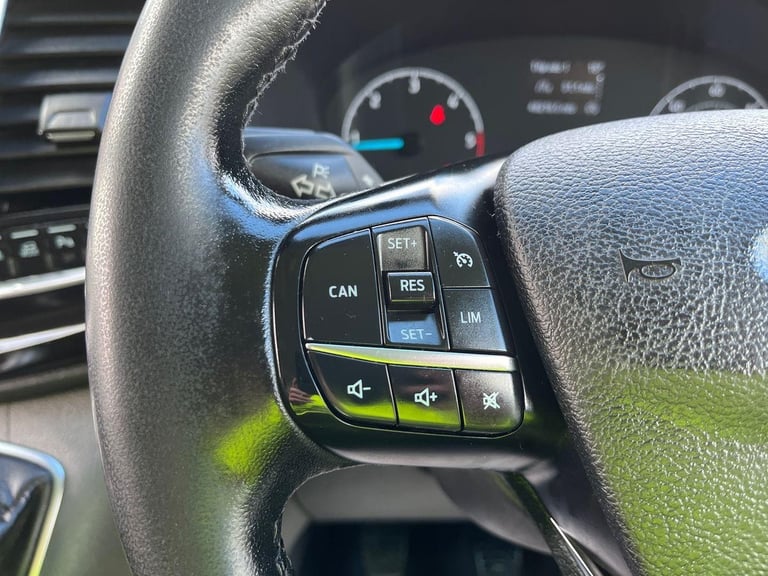 2020 Ford Transit Custom 300L2 Limited Van 2.0l 170ps 6 Speed in Moondust Silver