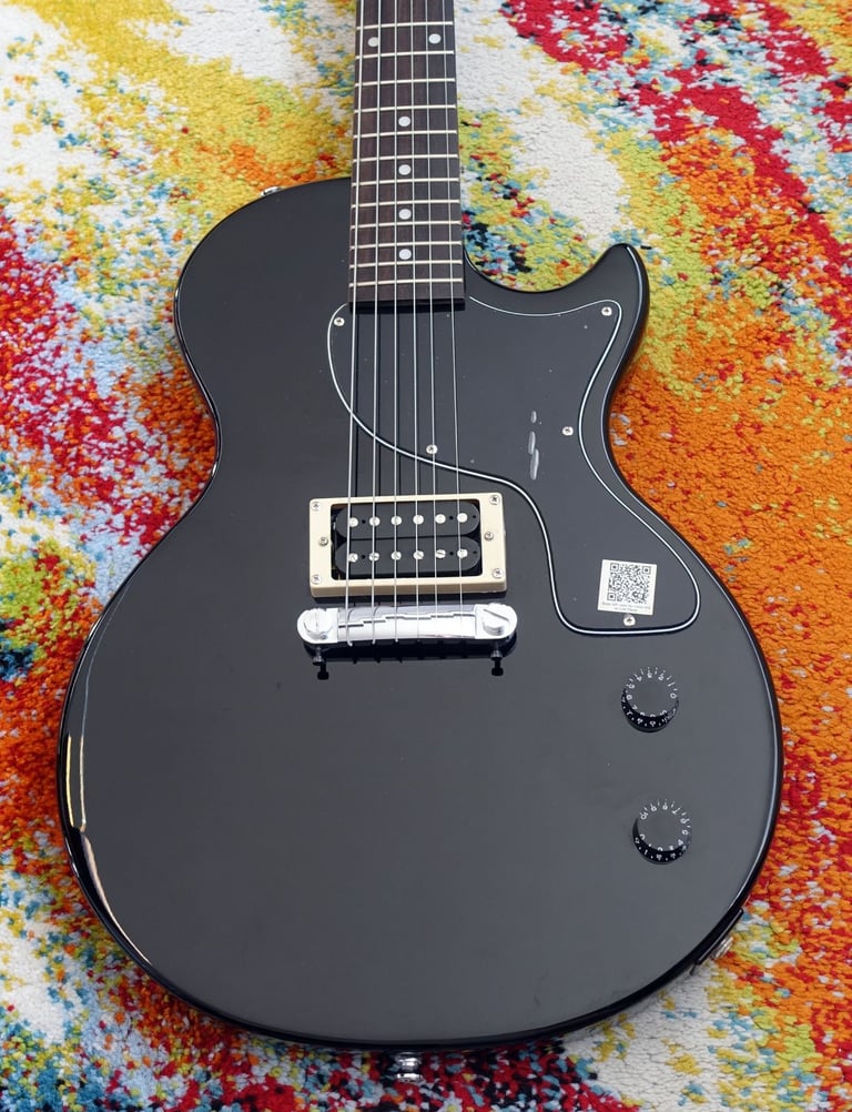 Epiphone (By Gibson) Les Paul Junior Electric Guitar, bag & strap