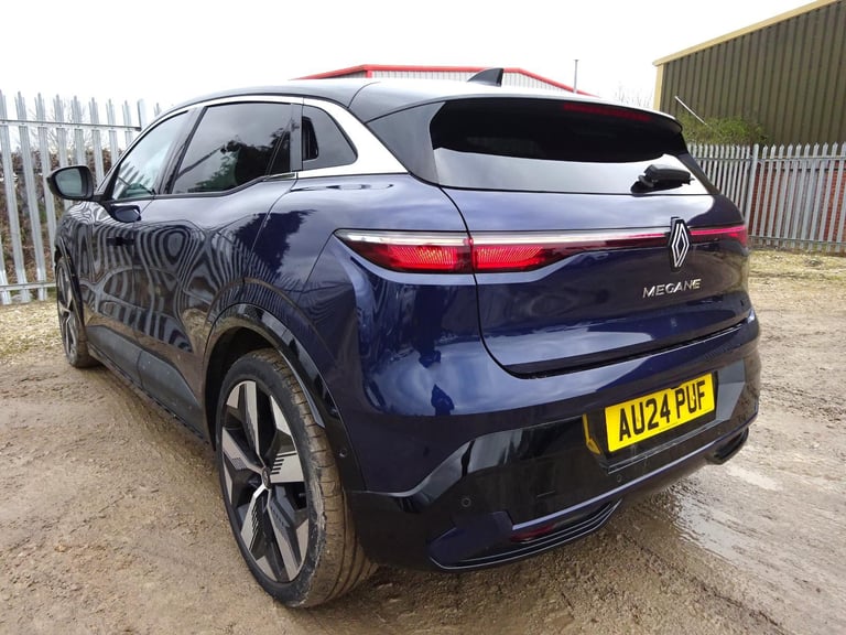2024 24 REG RENAULT MEGANE TECHNO+ EV ELECTRIC AUTO DAMAGED SALVAGE