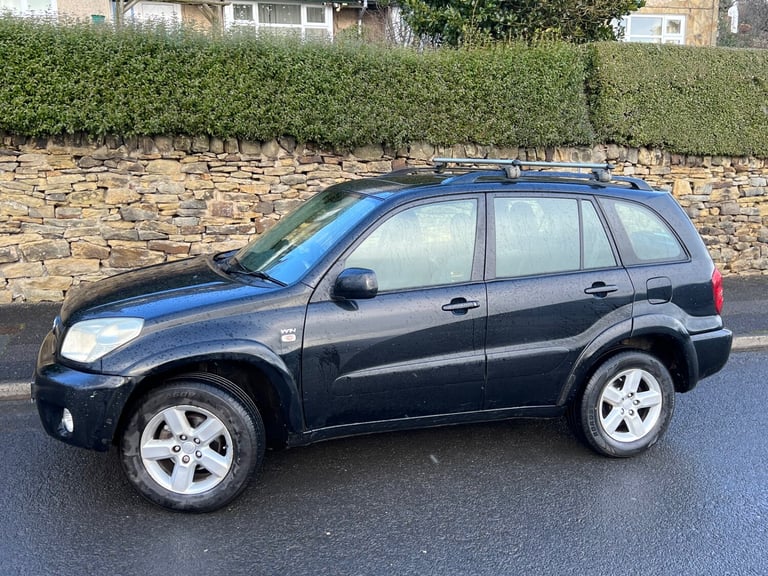 2005 TOYOTA RAV-4 2.0 XT3 VVT-I PETROL MANUAL 5 DOORS BLACK