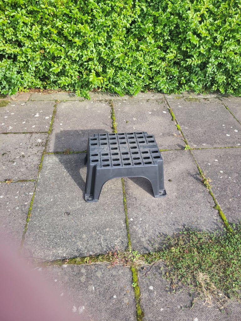 image for Caravan step