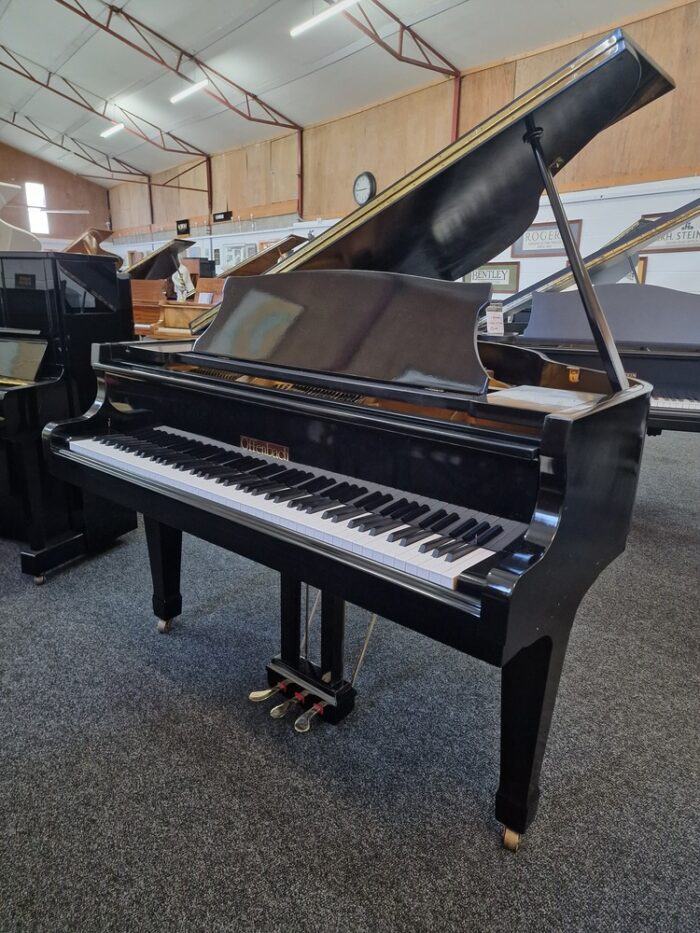Offenbach Baby Grand Piano | PG-1 | Polished Ebony Polyester