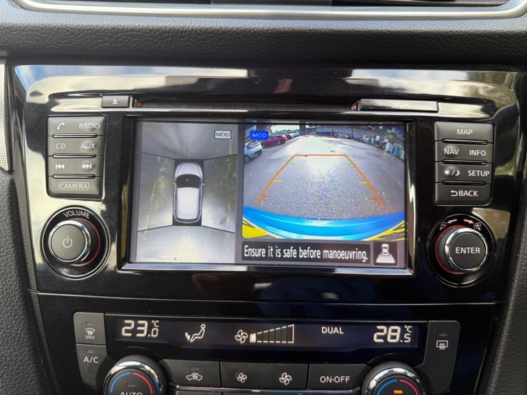 2017 Nissan Qashqai 1.2 DIG-T N-Connecta Euro 6 (s/s) 5dr HATCHBACK Petrol Manual