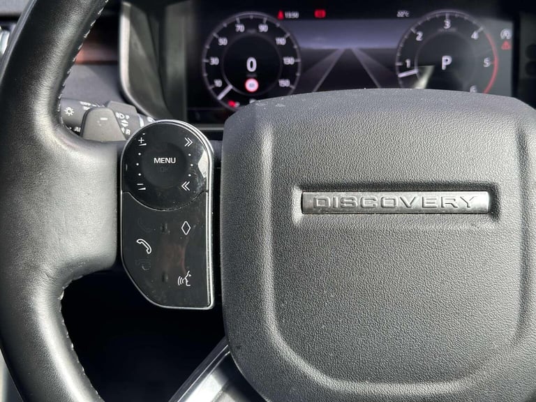 LAND ROVER DISCOVERY 3.0 SD V6 HSE Auto 4WD Euro 6 (s/s) 5dr 2020